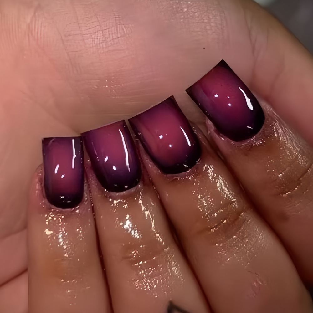 Nail Art Fake Nails - 여성용 짧은 사각형 가짜 손톱 그라데이션