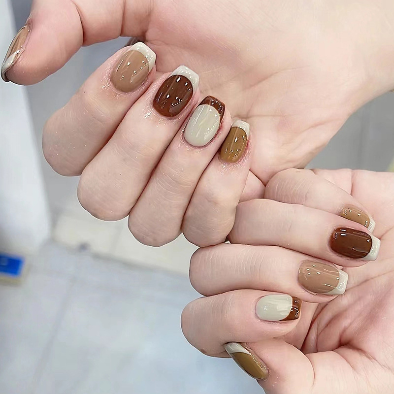 24Pcs 캐러멜 브라운 옹 브르 반짝이 스틱 네일 스 - Nail Art Simple Elegant 리뷰 및 가격