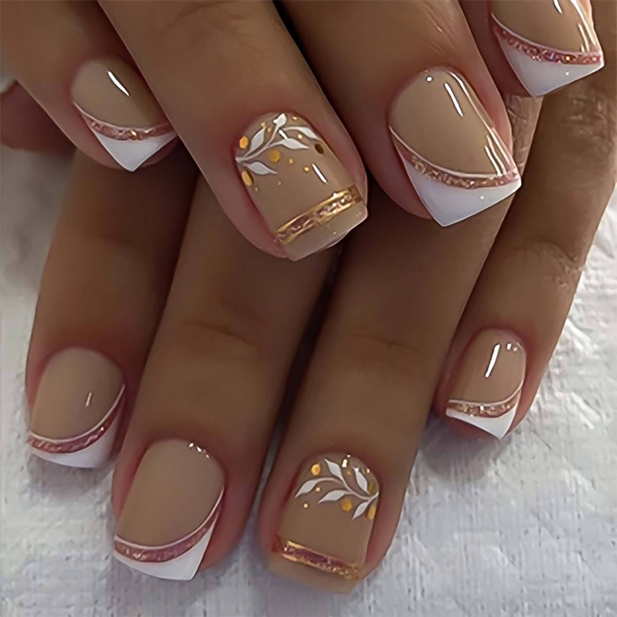 누드 숏 스퀘어 프레스온 네일 화이트 리프 프린트 골드 - Nail Art Fake Nails 리뷰 및 가격