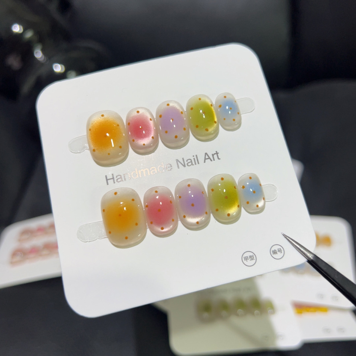 10개입 컬러풀 숏 스퀘어 라운드 핸드메이드 프레스온  - Nail Art Glossy 리뷰 및 가격