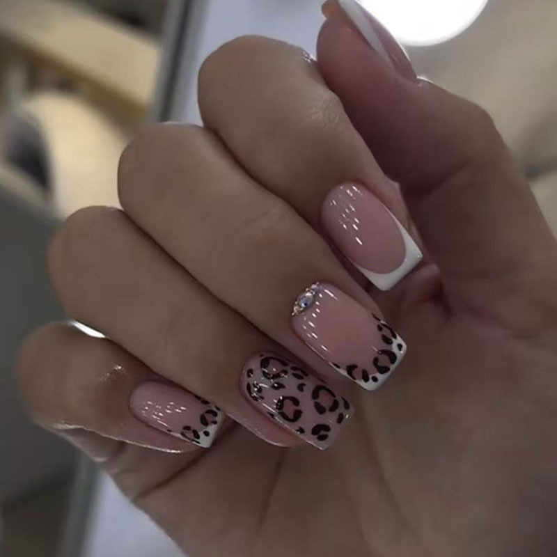 24개 완성형 프렌치 레드 짧은 스퀘어 인조 손톱 심플 - Nail Art Simple 리뷰 및 가격