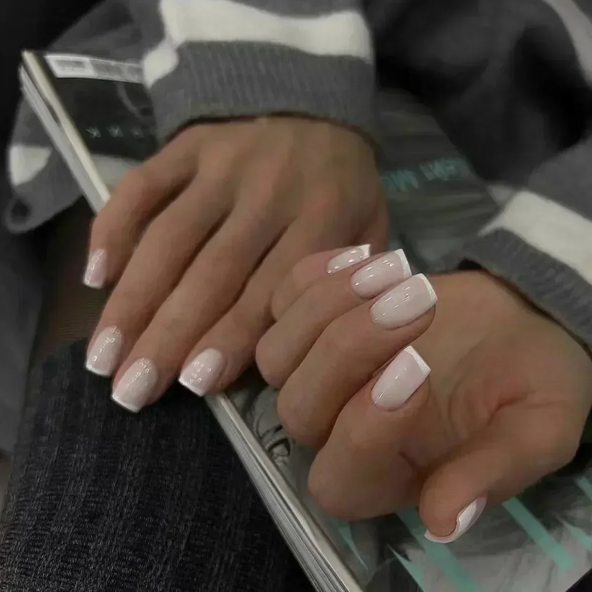 24개 심플 발레 글리터 탈부착 가능한 핑크 그라데이션 - Nail Art Fake Nails 리뷰 및 가격